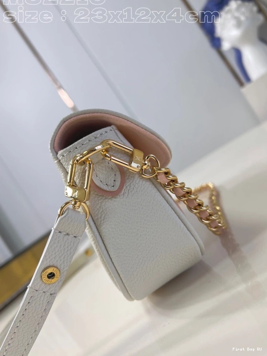 Firstbag Chain Ivy-23.5*12*4.3cm VUITTON Wallet LOUIS on 0710